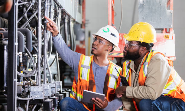 Best Emergency Electrical Repair  in Marion, IA